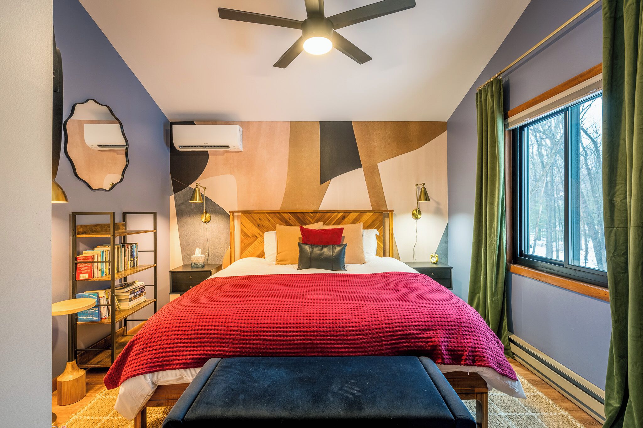 5 bedrooms, desk, free WiFi, bed sheets