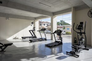 Fitness facility - Close to Mactan Airport. Peaceful community and stunning views. (Lapu-Lapu)