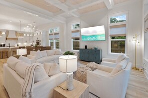 Smart TV - Luxury Seagrove Beach Home w Private Heated Pool, Golf Cart & Bikes (Santa Rosa Beach)