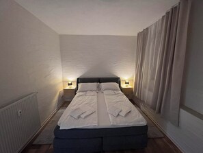 1 quarto, ferros/tábuas de passar roupa, Wi-Fi de cortesia