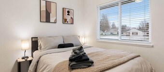 Downriver Gem: 5BR Mins to Arena