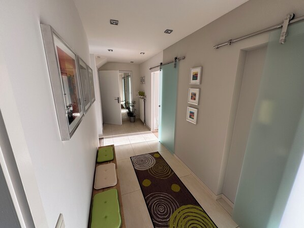 Interior - Modern, well-equipped 5* vacation apartment on the sunny side of Linz am Rhein (Linz am Rhein)