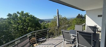 Modern, well-equipped 5* vacation apartment on the sunny side of Linz am Rhein
