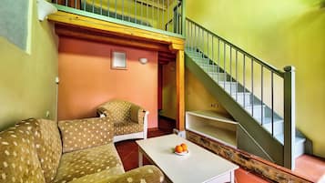 Superior Room, Patio, Courtyard View | Free WiFi