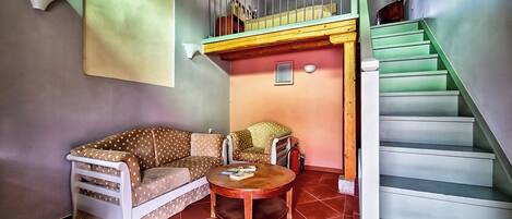 Rom – superior, terrasse, bakgårdsutsikt | Wi-fi (inkludert)