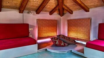 Familiesuite, fjellutsikt | Wi-fi (inkludert)