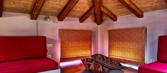 Taleton Eco Guesthouse