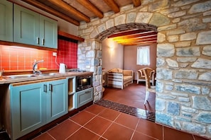 Premium Studio, Patio, Courtyard View | Private kitchen - Taleton Eco Guesthouse (Sparta)