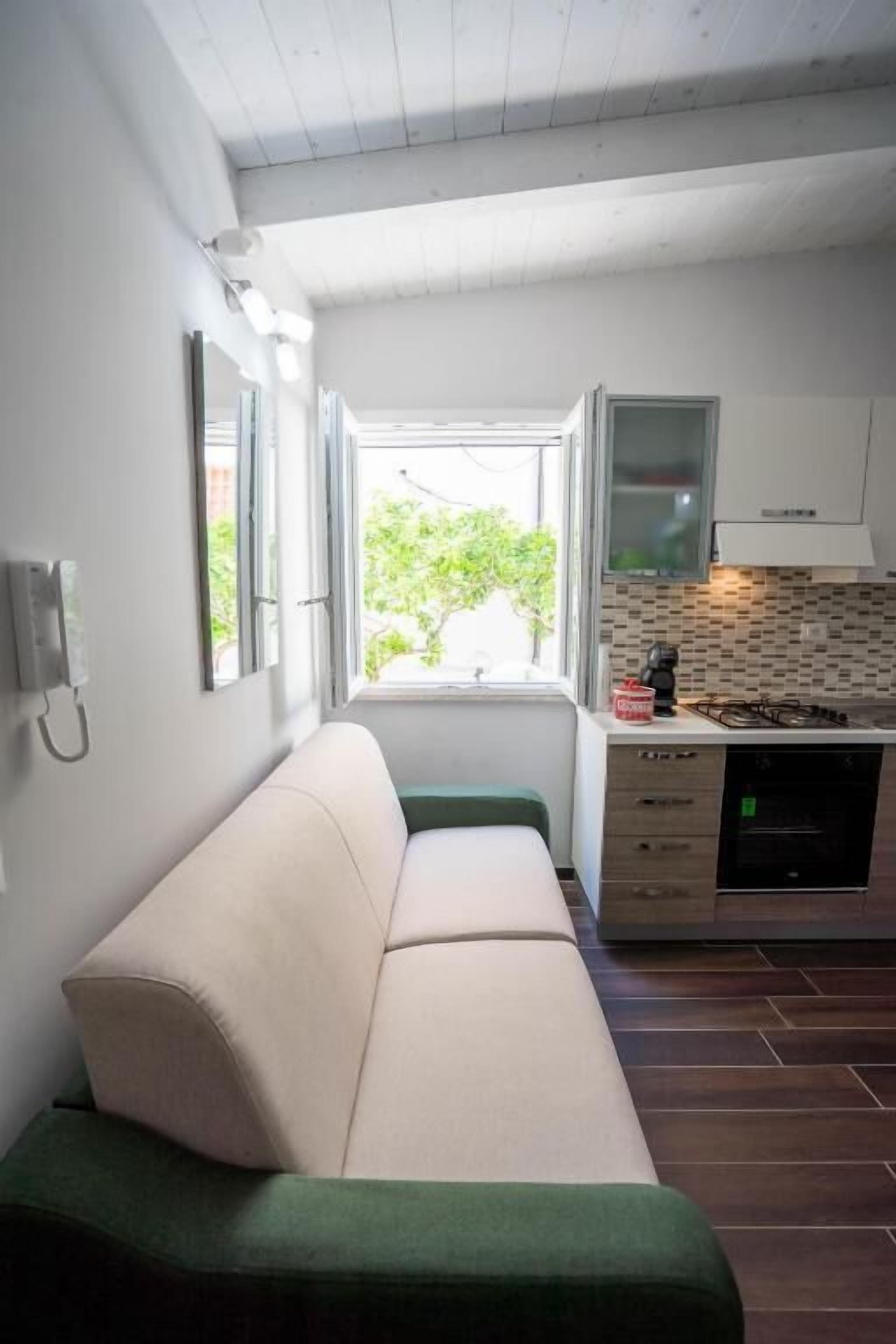 Classic-Apartment, Terrasse, Gartenblick | Wohnbereich