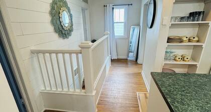 Cozy Capital House - Downtown JC - Perfect for Families & Work Trips