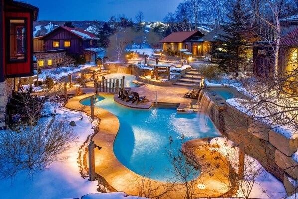 Pool - New Cozy home walk Village/Shuttle Bus/ Pool Table (The Blue Mountains)