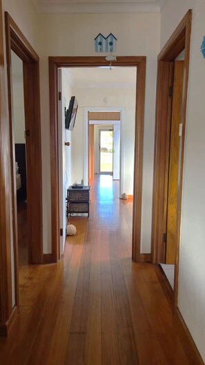 Interior - 
Pet Friendly Beach House – 100m to Rosebud Beach (Rosebud)