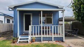 Terrace/patio -
Pet Friendly Beach House – 100m to Rosebud Beach (Rosebud)
