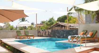 Private Studio-Pool- Walk Everywhere La Punta-Kitchen & Wi-Fi-Optional Breakfast