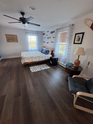 Fer et planche à repasser, Wi-Fi, literie fournie