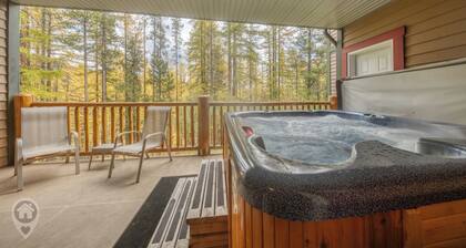 Kimberley Ridge condo with private hot tub