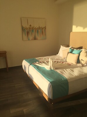 3 bedrooms - Three Bedroom Ocean Front (Bajos de Chila)