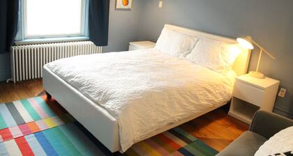 Two-Story Row House amidst Pittsburgh's East Liberty