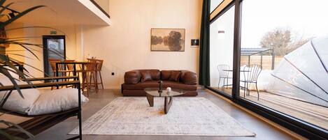 Lyxbungalow - privat pool - trädgård | Vardagsrum