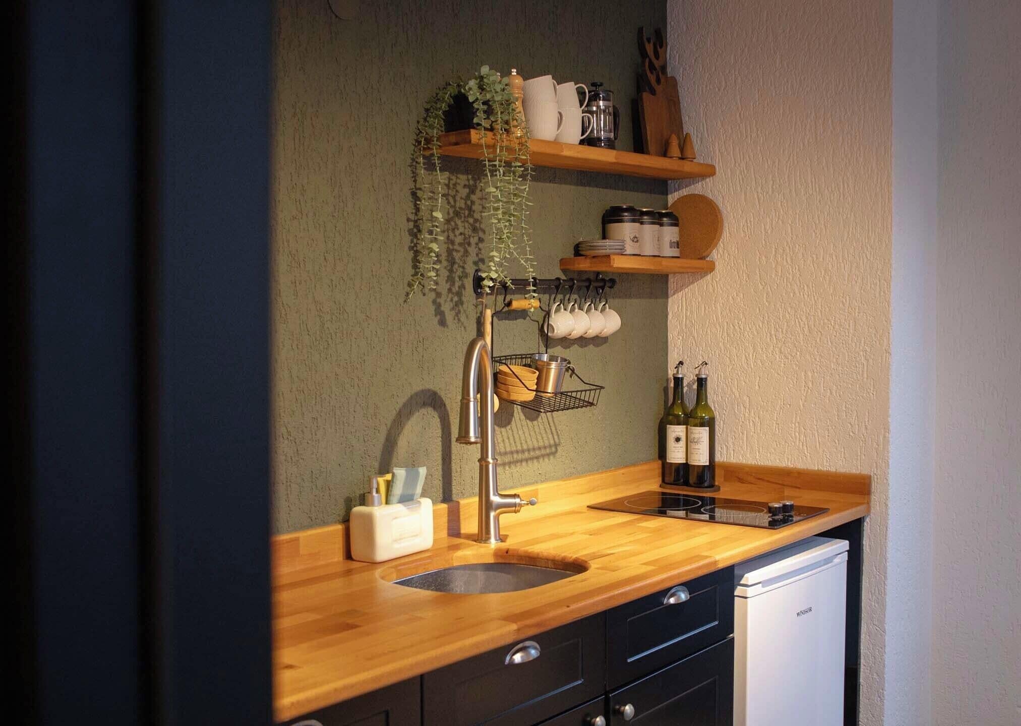 Luxury Bungalow, Private Pool, Garden Area | Private kitchenette | Mini-fridge, stovetop, cookware/dishes/utensils