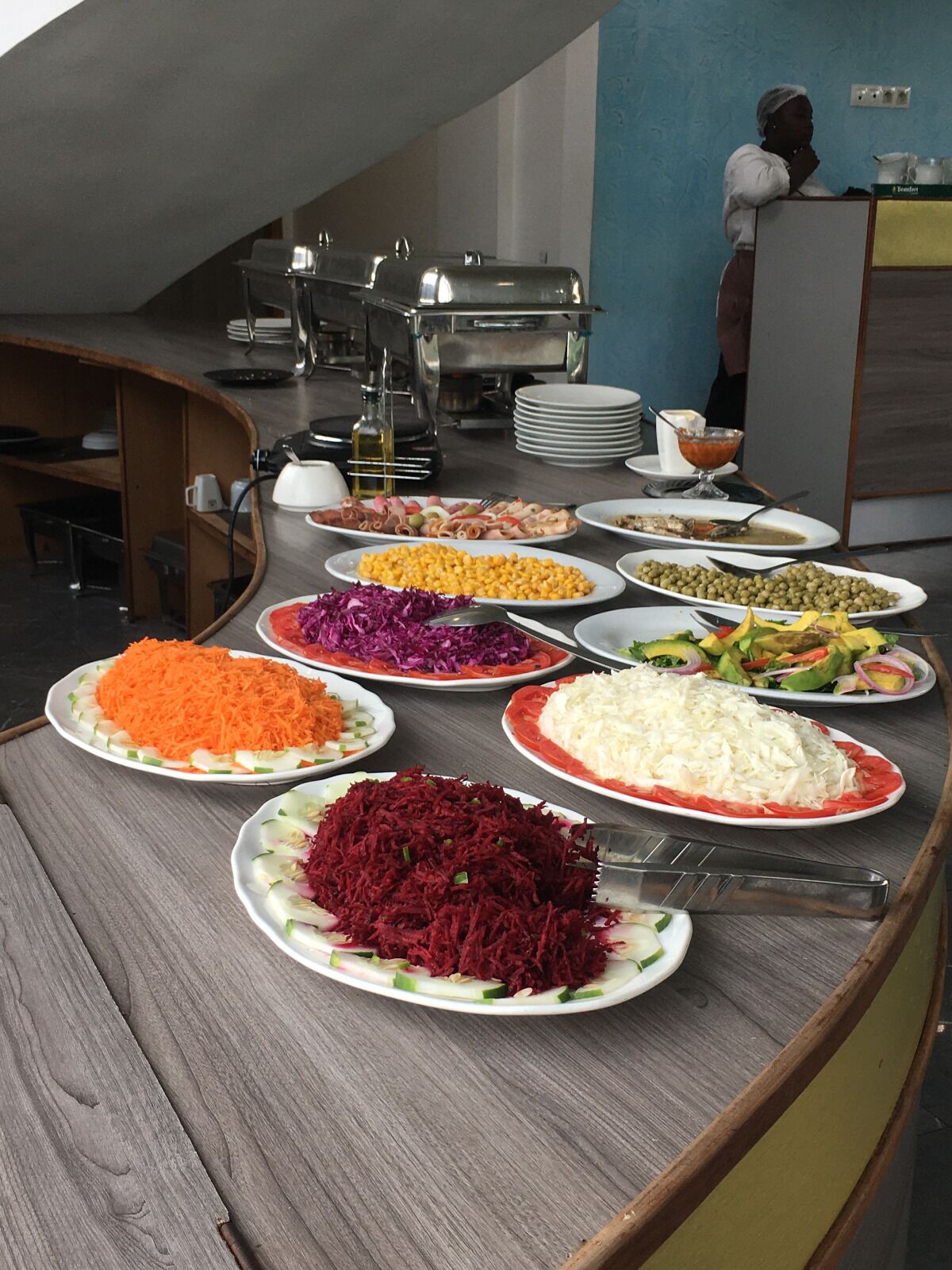 매일 뷔페 아침 식사 유료