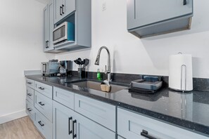 Family Bungalow | Private kitchen - Family Fun Barn (Hot Springs)