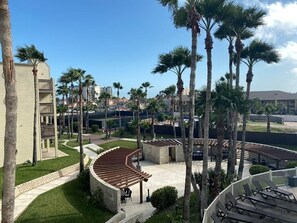Outdoor dining - Three Bedroom Three Bath Beachfront (South Padre Island)