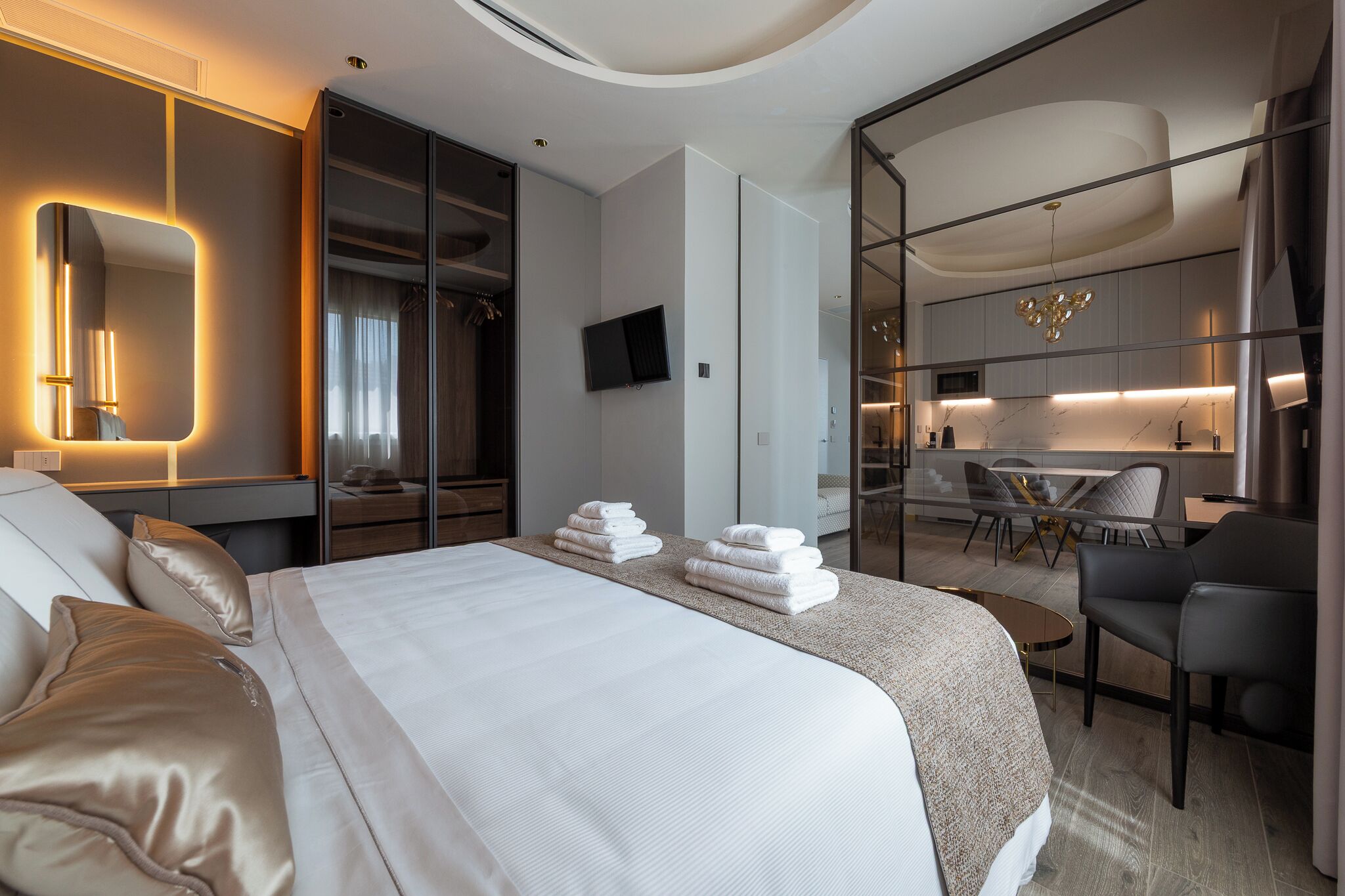 Appartamento, 1 letto king con divano letto, balcone, vista città