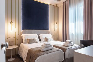 Room, Private Bathroom, City View | Blackout drapes, soundproofing, iron/ironing board, free WiFi - MW apartments (Milan)