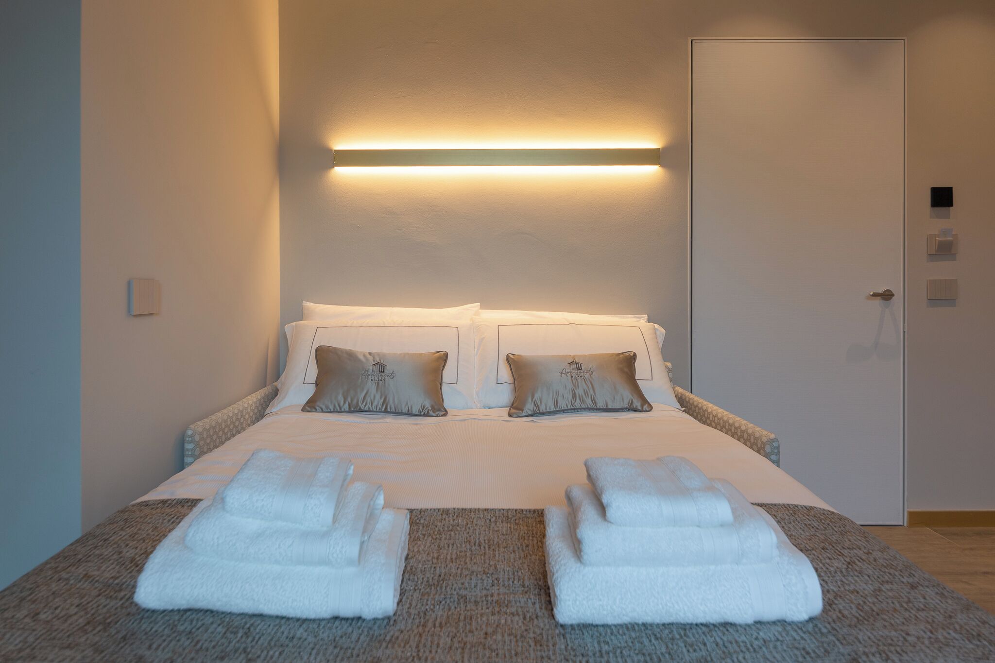 Appartement, 1 très grand lit et 1 canapé-lit, balcon, vue ville