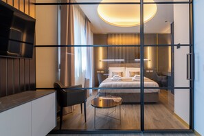 Apartment, 1 King Bed with Sofa bed, Balcony, City View | Blackout drapes, soundproofing, iron/ironing board, free WiFi - MW apartments (Milan)