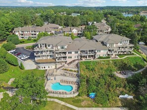 المنشأة من الخارج