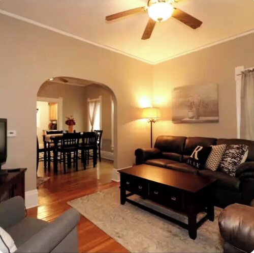 Cozy 2-bedroom house in beautiful Spencer