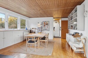 Dining - Summer House in Grønhøj Beach (Løkken)