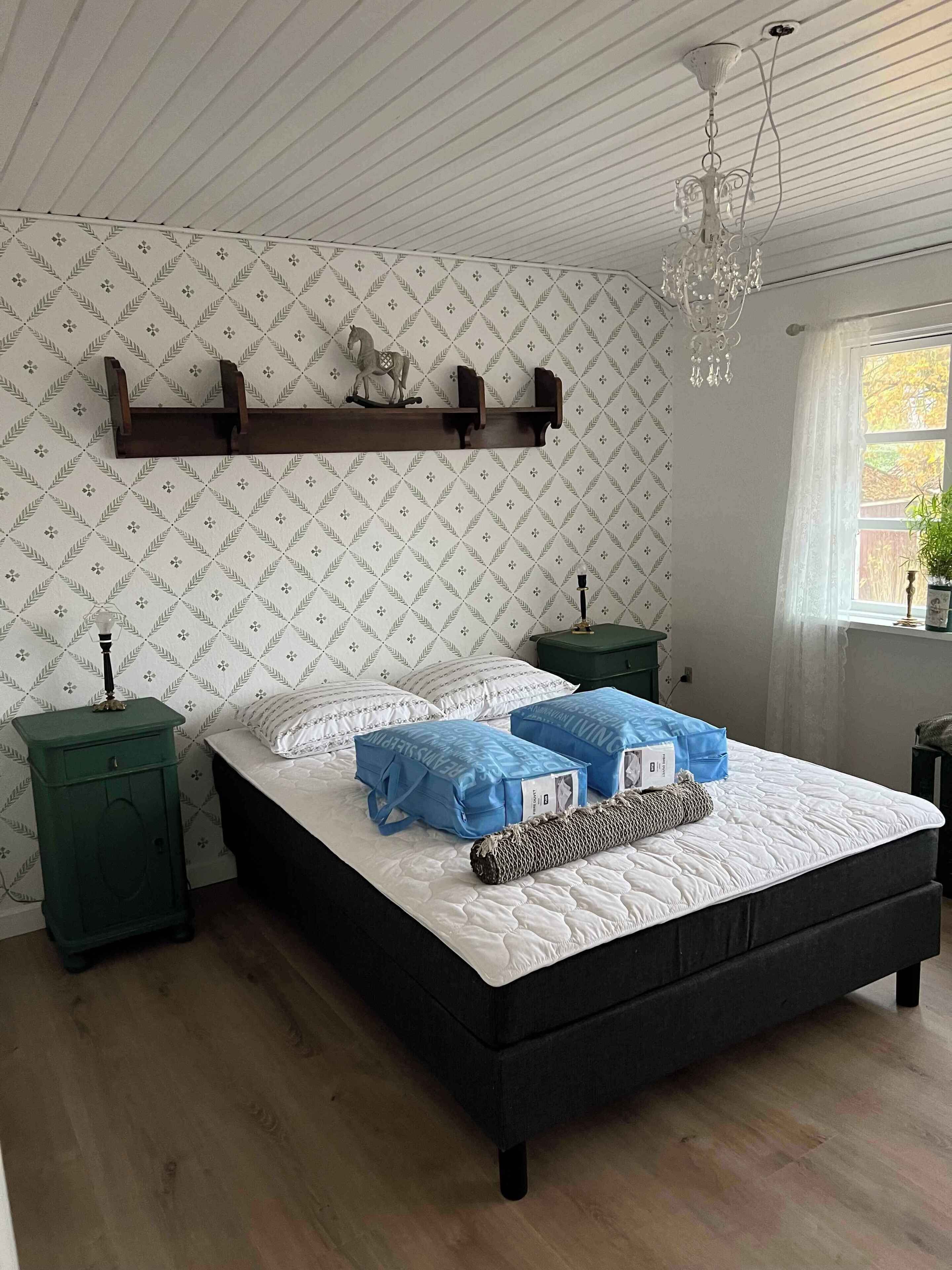 Een strijkplank/strijkijzer, gratis wifi