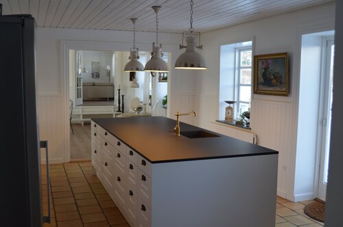 Large holiday home in seaside hotel style