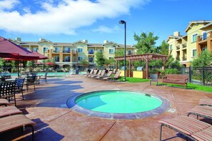 Pool - Available for Super Bowl Weekend!  1:15-hour drive from Santa Clara. (Napa)