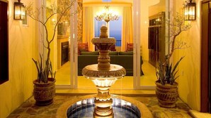 Terrace/patio - 3-bedroom house in delightful Cabo San Lucas, AMAZING 1 week option (Cabo San Lucas)
