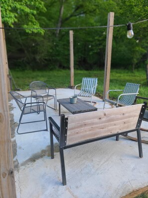 Terrace/patio - Peaceful stay at the Colleen cottage! (Arrington)