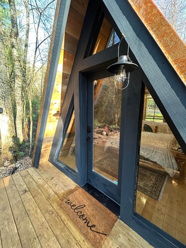 Secluded Treehouse in the Woods, 38 Acres of Woods