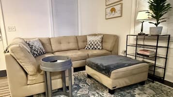 智能電視、書籍、音響、電腦螢幕