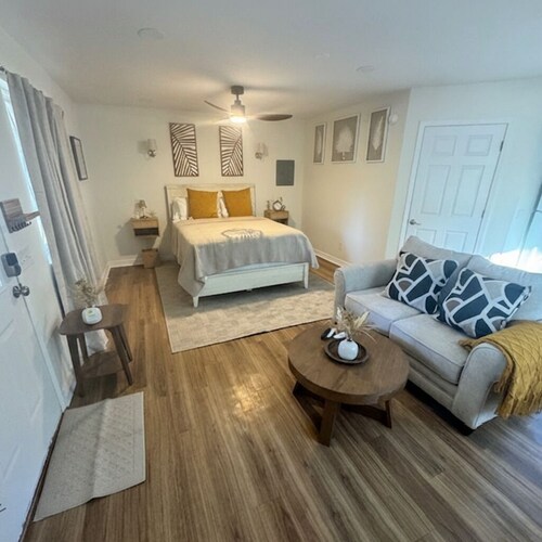 Palm Haven: Peaceful Studio Cabin near FL Springs