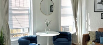 Stylish & Spacious 2BR Apartment in the Heart of Harlem, close to Transportation