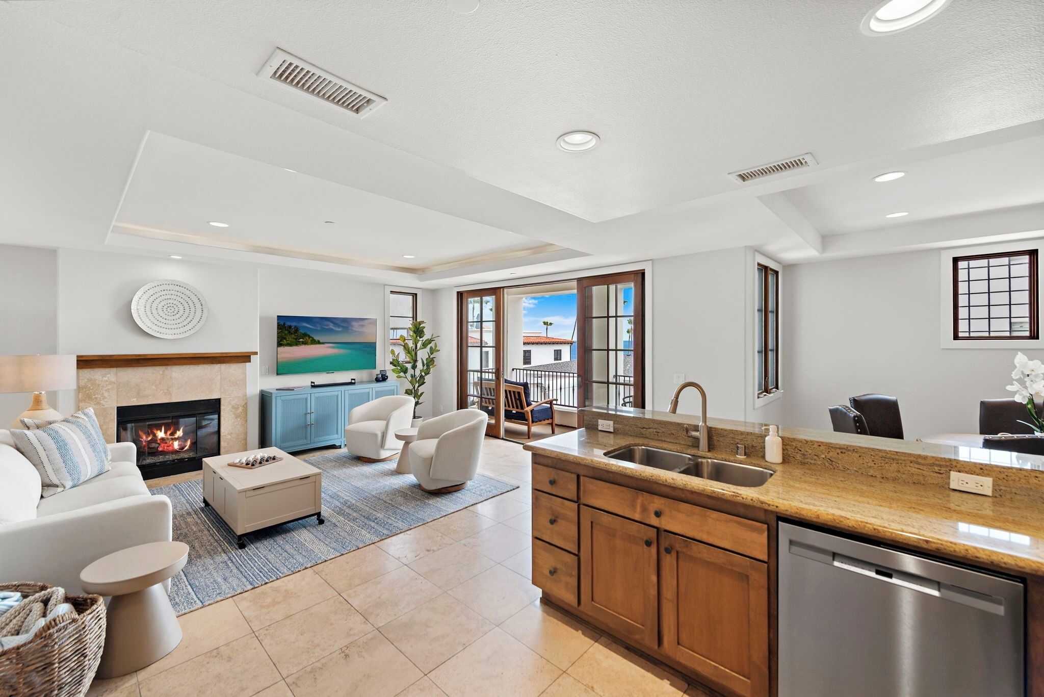 Smart-TV, peis, videospill og bordtennis