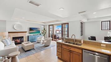 Smart-TV, peis, videospill og bordtennis