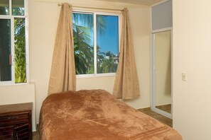 1 bedroom, WiFi, bed sheets - Private 1BR - Pool- AC- La Punta - Private Kitchen & Bath Breakfast Included  (brisas de zicatela)