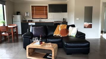 Cabin, Mountain View | Living area