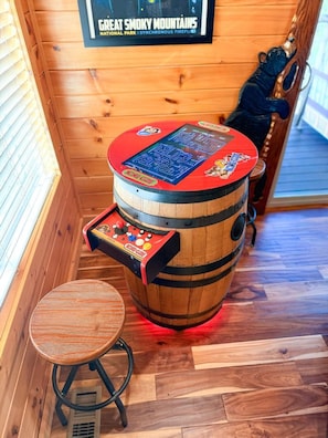 Games room - Luxury Cabin, Hot Tub and stunning Mountain Views (Gatlinburg)