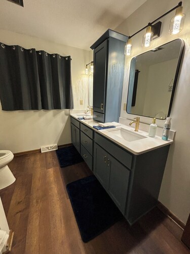 Spacious 2-bedroom home, located on 2nd floor.