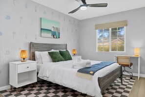 3 habitaciones, tabla de planchar con plancha, wifi y ropa de cama 